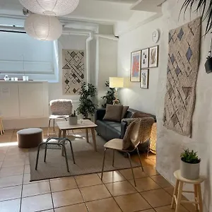 Vandrarhem Nomad Cave, Stockholm